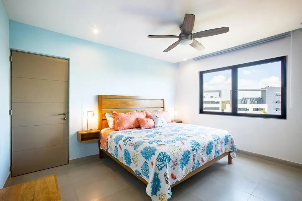 4 Bed/3Bath Penthouse Lorena Ochoa-Corasol Playa del Carmen Apartmán